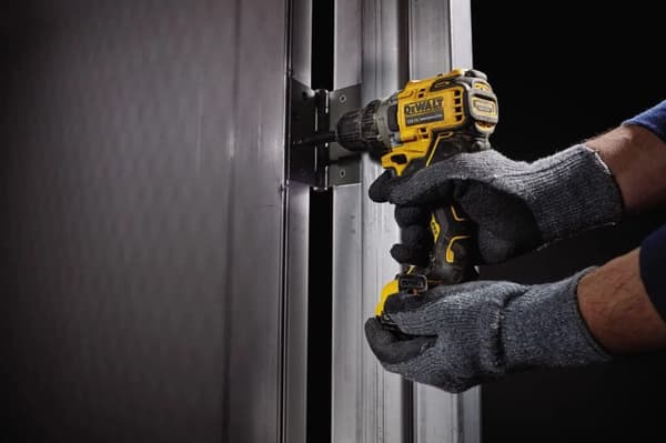 Boremaskine 12V 57/25Nm 2x2 DCD701D2 DEWALT