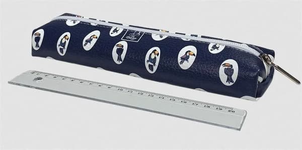 Penalhus Gravhund PVC læder Tucaner