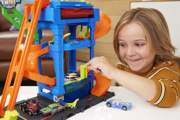 Hot Wheels Tunnel Twist Biltvätt