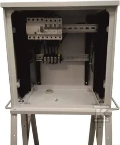 RAKENNUSTYÖMAAKESKUS RB-4/32A/3X16A/KS