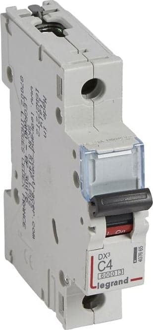 Strömkontakt 1P C 4A 6kA S301 DX3 407665