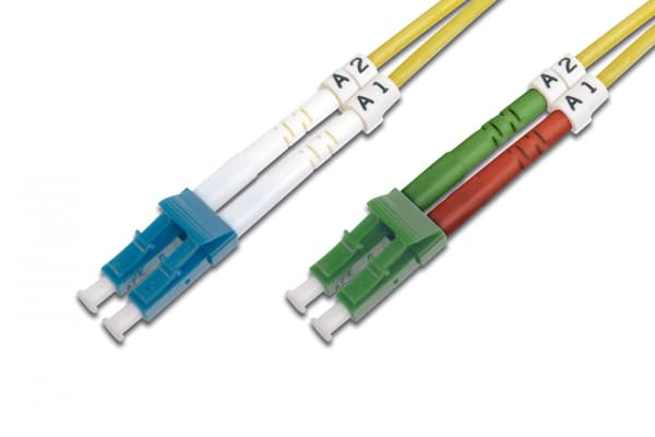 DIGITUS LWL-patchkaapeli LC(APC)-> LC 2m Singlemode Duplex OS2