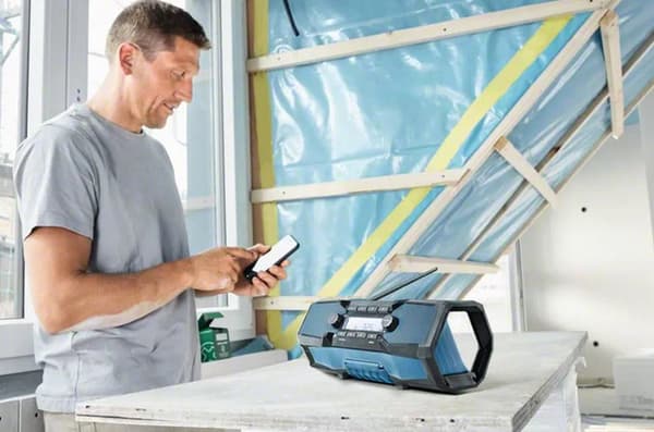 Bosch GPB 18V-2 C Professionel trådløs byggepladsradio