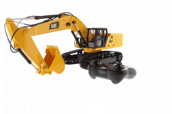 RC-ajoneuvokaivuri CAT 336
