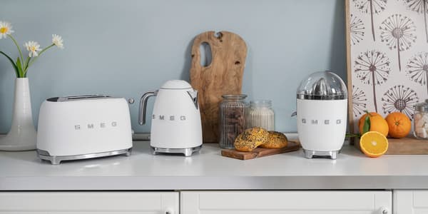 Leivänpaahdin Smeg TSF01WHMEU