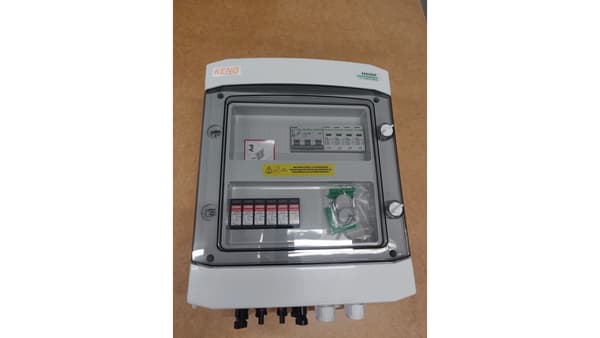 DC + AC overspændingsafleder samleboks, 1000V, type 2, 2x PV-kæde, 2x MPPT//AC afleder type SH-98 DCAC