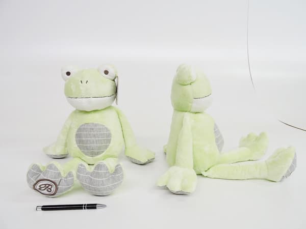 Mascot Zabka Mia 30cm 13343