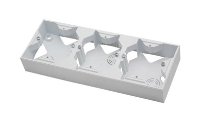 Ospel ARIA Installationsdosa trippel vit PNP-3U/00