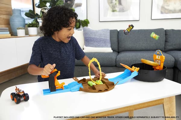Hot Wheels Monster Trucks Däck Stunt Arena