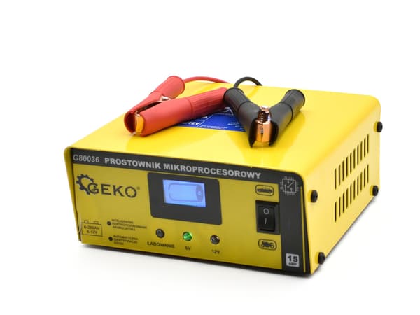 LCD Mikroprocessor Ensretter 6/12V 15A (1/20)