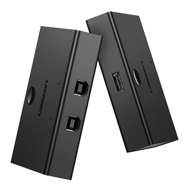 Ugreen-kytkin 2xUSB-B - USB-A musta (30345)