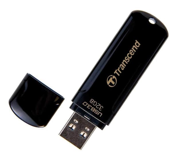 Transcend JetFlash 700 32GB USB 3.1 Gen 1