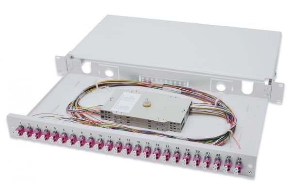 DIGITUS Professional DN-96332-4 - fibe