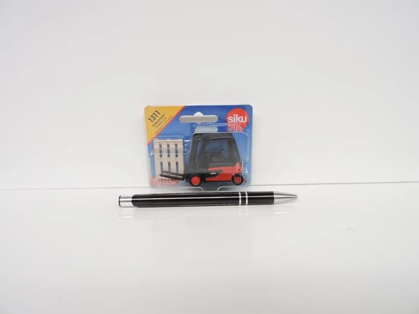 Siku 13 - Trukki S1311