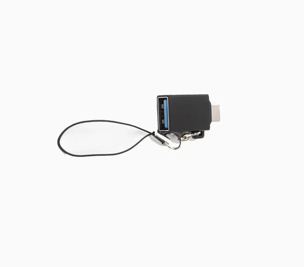 MicroConnect USB-C till USB3.0 A-adapter M-F med snodd för kabelmontering, svart