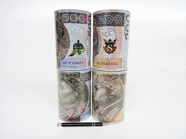 Adar Spargris Metallvaluta pln 500501 pris per 1 styck