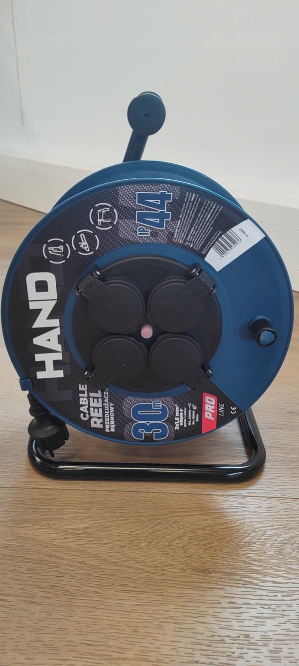 HÅNDKABELTROMLE 30m 3x1,5mm 16A/3680W/IP44