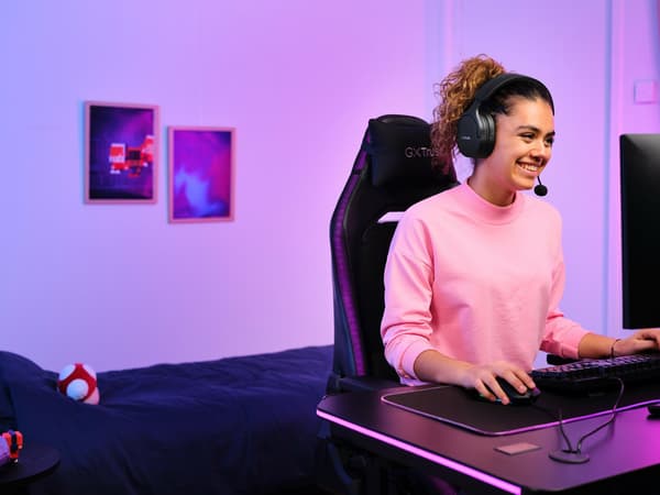 GXT491 Trådløse Gaming Hovedtelefoner Fayzo sort