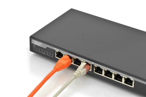 DIGITUS Professional DN-95340 - switch - 8 portar