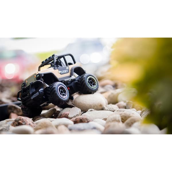 Rebel FJERNSTYRET BIL RC ARMY