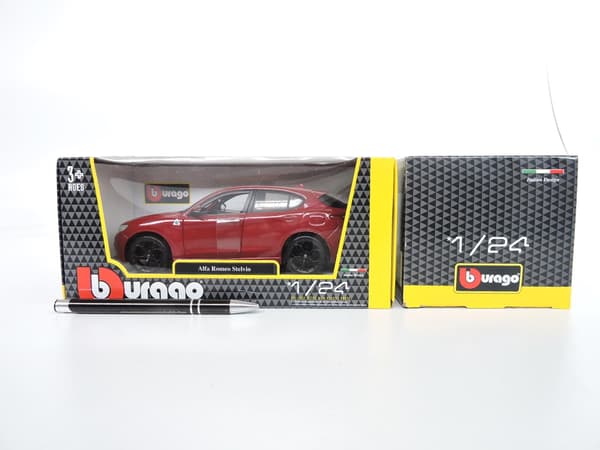 Alfa Romeo Stelvio Punainen 1:24 BBURAGO