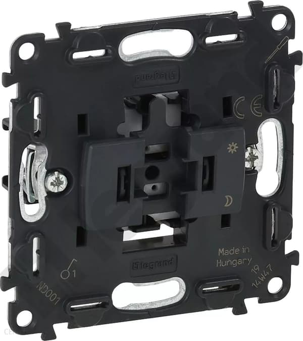 Legrand VALENA ALLURE Enpolet stik (752001)