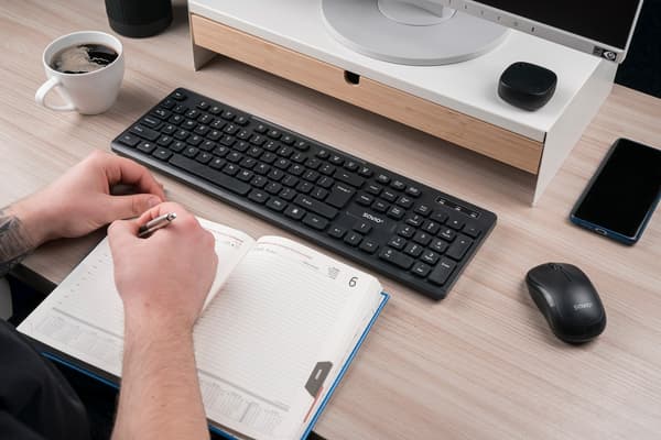 Trådløst tastatur KB-02