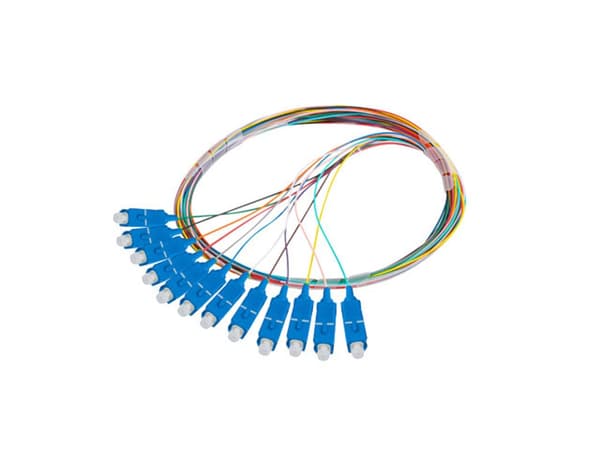 PIGTAIL SWIATLOWÓD SM SC/UPC EASY STRI