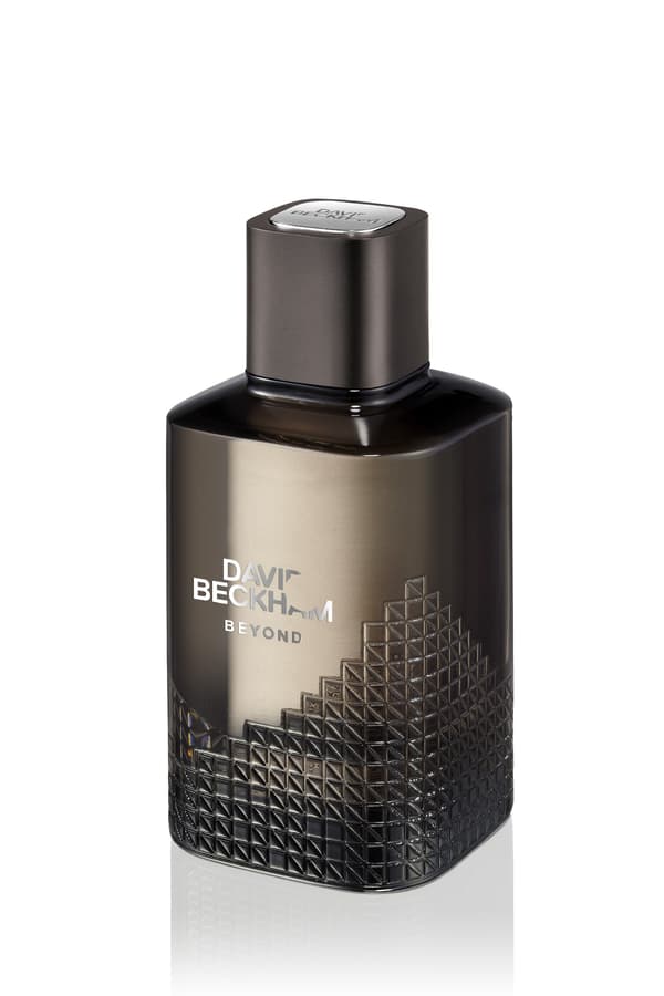 Miesten parfyymi David Beckham EDT Beyond 90 ml