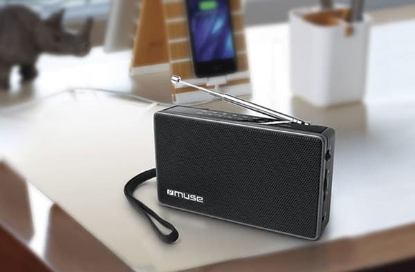 Muse M-030R Svart, 2-bands bärbar radio