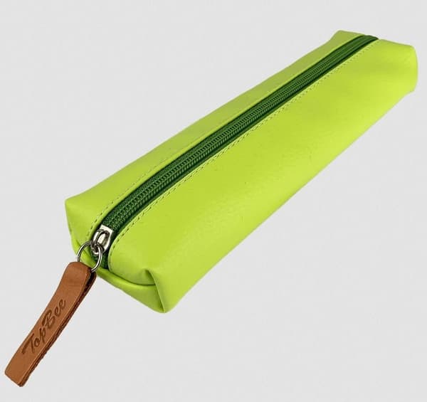 Penaalikotelo mäyräkoira PVC-nahka Lime pastelli