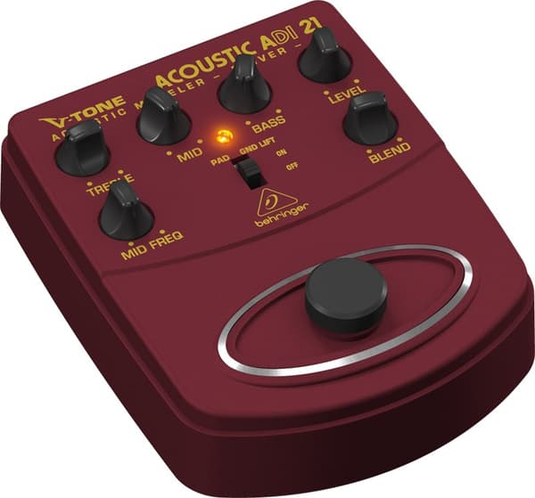 Behringer ADI21-kitaratehoste