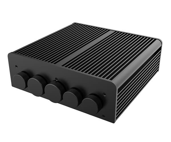 Akasa Fanless Pascal PX IP65 UCFF-kotelo (Intel NUC), vedenkestävä - musta