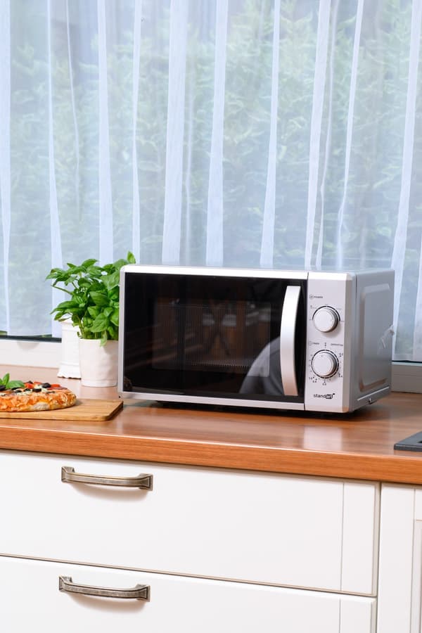 Mikrovågsugn Standart MM720CA7