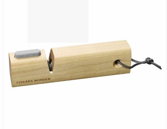 FISKARS NÄSSKÄRPARE OCH NORDEN YXA
