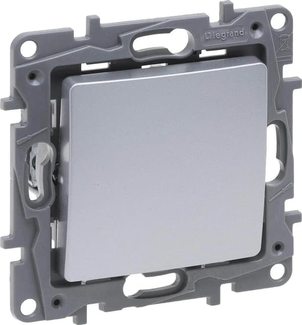 Legrand Niloe Selection Enpolet Forbinder 10AX Aluminium 762100