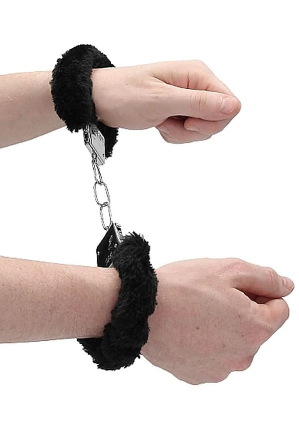 Erotiske håndjern med pels sort bdsm bondage