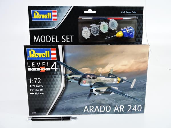 Mallisarja. Arado Ar 240