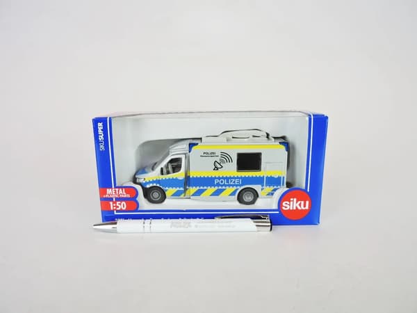 Pee polisradio? från Mercedes Sprinter