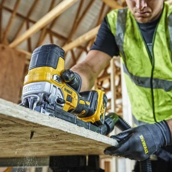 DEWALT YHDISTELMÄSARJA 18V DCK329P2T (DCD796+DCG405+DCS335) 2x5.0AH