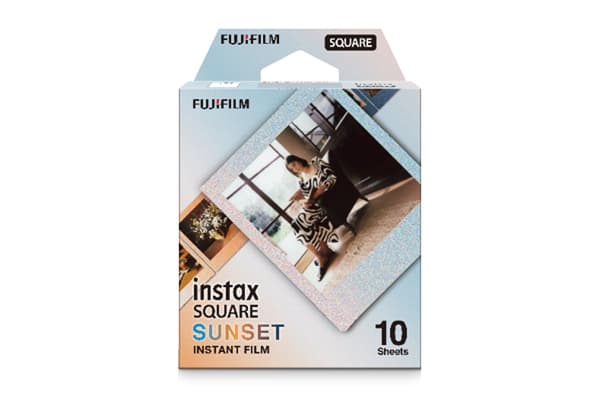1 Fujifilm instax Square -filmi, auringonlasku