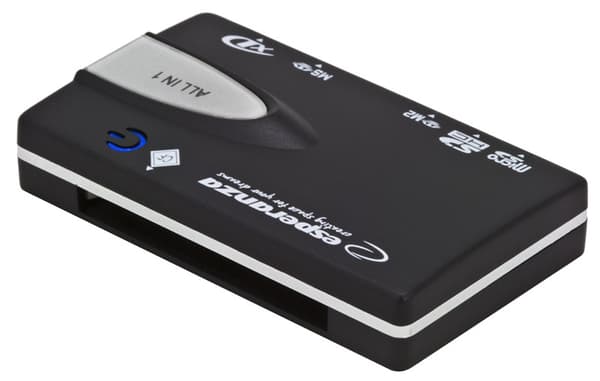 ESPERANZA ALL IN ONE USB 2.0 -KORTINLUKIJA