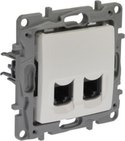 Legrand Vit Dubbel Datoruttag RJ45 Cat.6 UTP (664774)