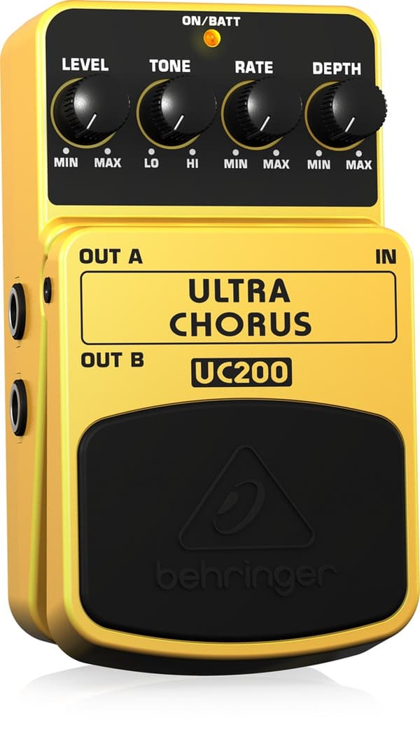 Behringer UC200-kitaratehoste