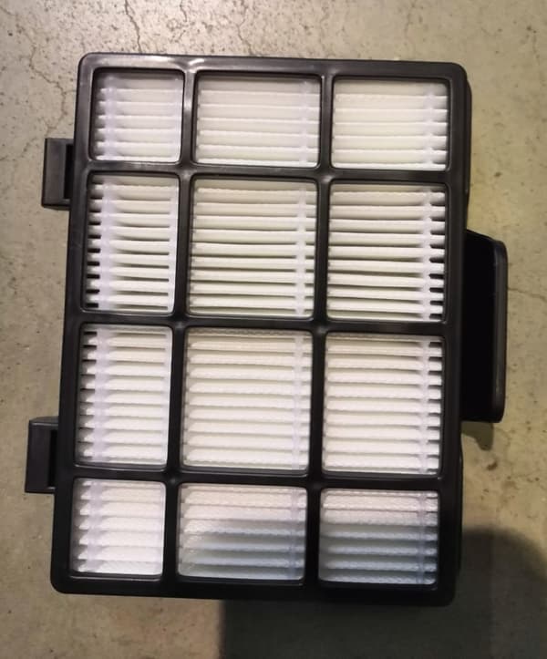 HEPA-suodattimen ulostulo VP835X