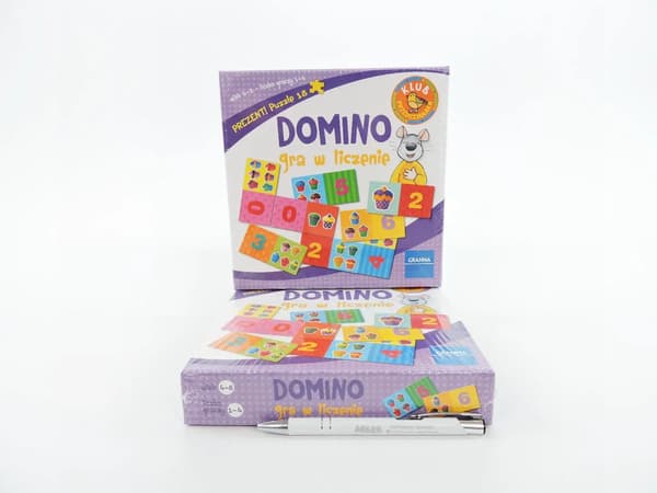 Dominospil