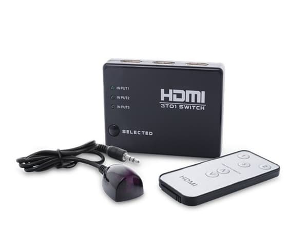 SAVIO CL-28 HDMI-switch + fjärrkontroll