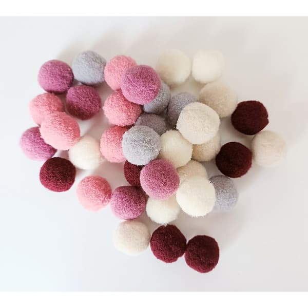 Pompons för dekoration 35st Nude