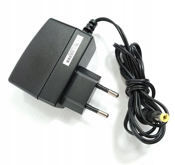 PREMIUMCORD Virtalähde 230V/9V/1A DC