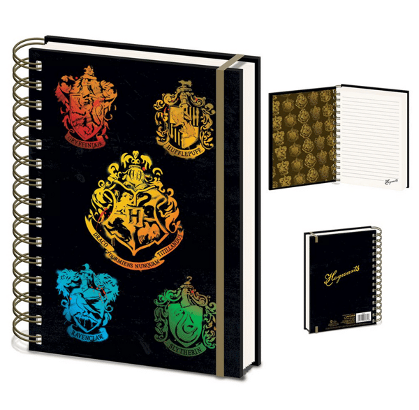 PYRAMID HARRY POTTER (FARVERIGT VÅBENSKOLD MØRK) A5 WIRO NOTESBOG